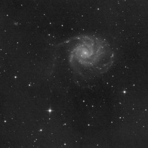 <b>Galaxie : </b>M101<b> Constellation : </b>Grande Ourse<br><b>Monture : </b>Monture maison avec Goto OnStep.   <b>Télescope : </b>Sky-Watcher 150-PDS F5.    <b>Camera : </b>ZWO 183MM.   