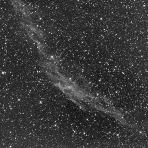 <b>Remanent : </b>NGC6992<b> Constellation : </b>Cygne<br><b>Monture : </b>Monture maison avec Goto OnStep.   <b>Télescope : </b>Sky-Watcher 150-PDS F5.    <b>Camera : </b>ZWO 183MM.   